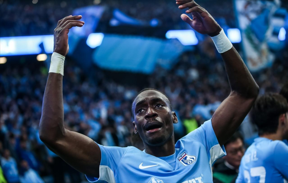 尼亚也有望, OI, 场之旅 尼亚也有望, OI, 场之旅