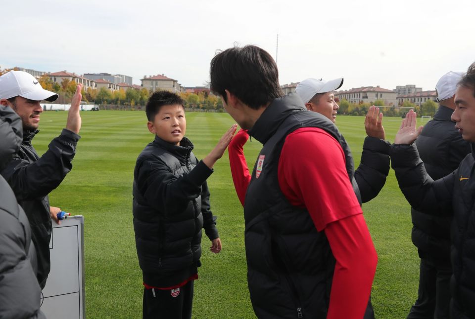 LYmcK, 员近距离接, src LYmcK, 员近距离接, src